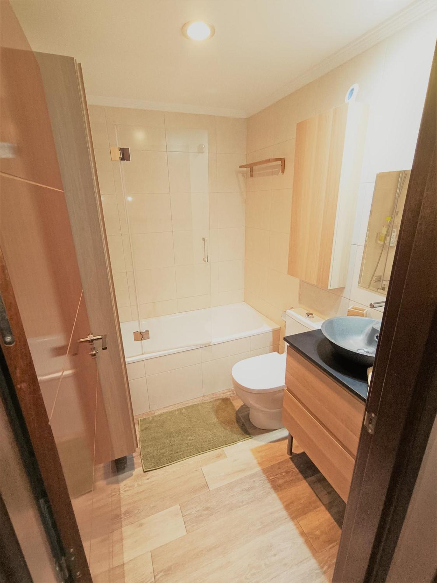 Bec, Hospital Cruces, Parking Gratis, Wifi, Aa, A 15 Min De Bilbao Apartman Barakaldo Kültér fotó