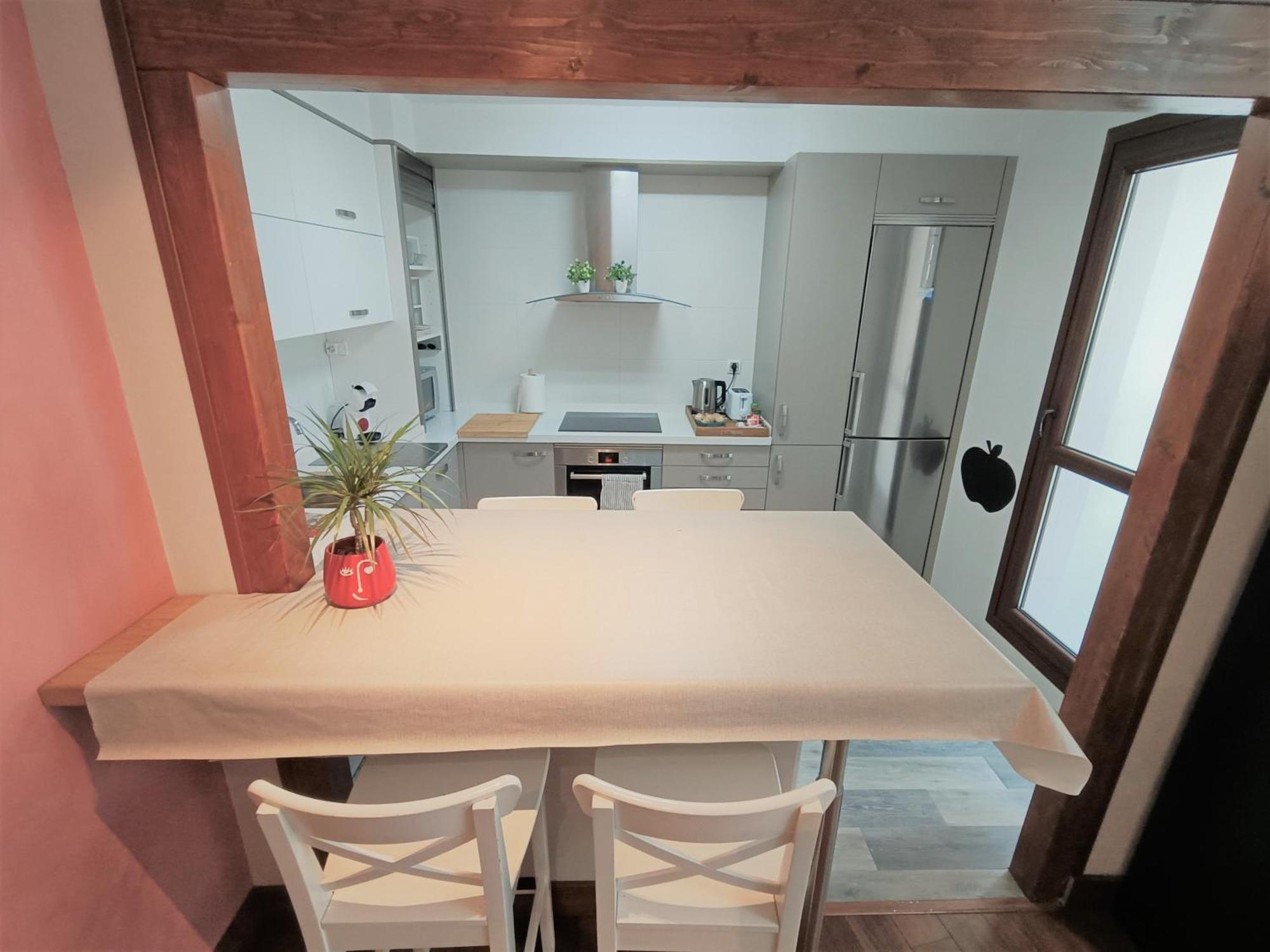 Bec, Hospital Cruces, Parking Gratis, Wifi, Aa, A 15 Min De Bilbao Apartman Barakaldo Kültér fotó